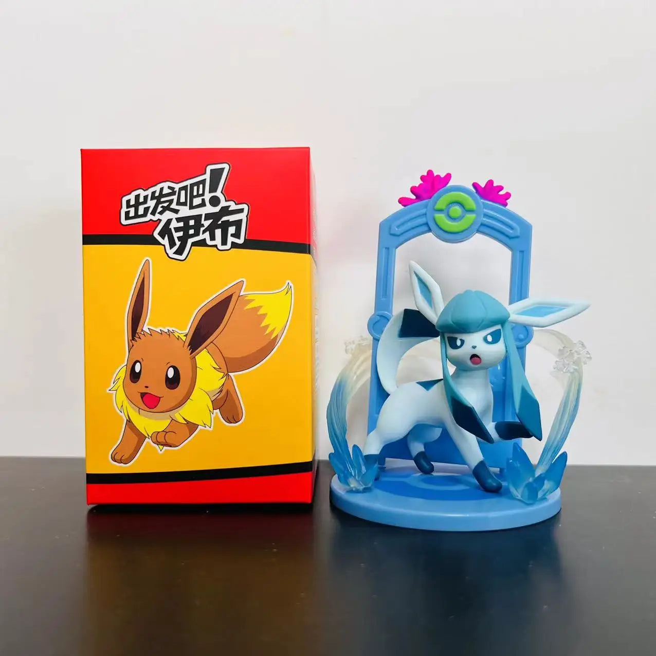 9pcs/Set Pokemon Eeveelution Figure Set Eevee Sylveon Espeon Glaceon Leafeon Box Anime Figure Toy Children's Birthday Gift