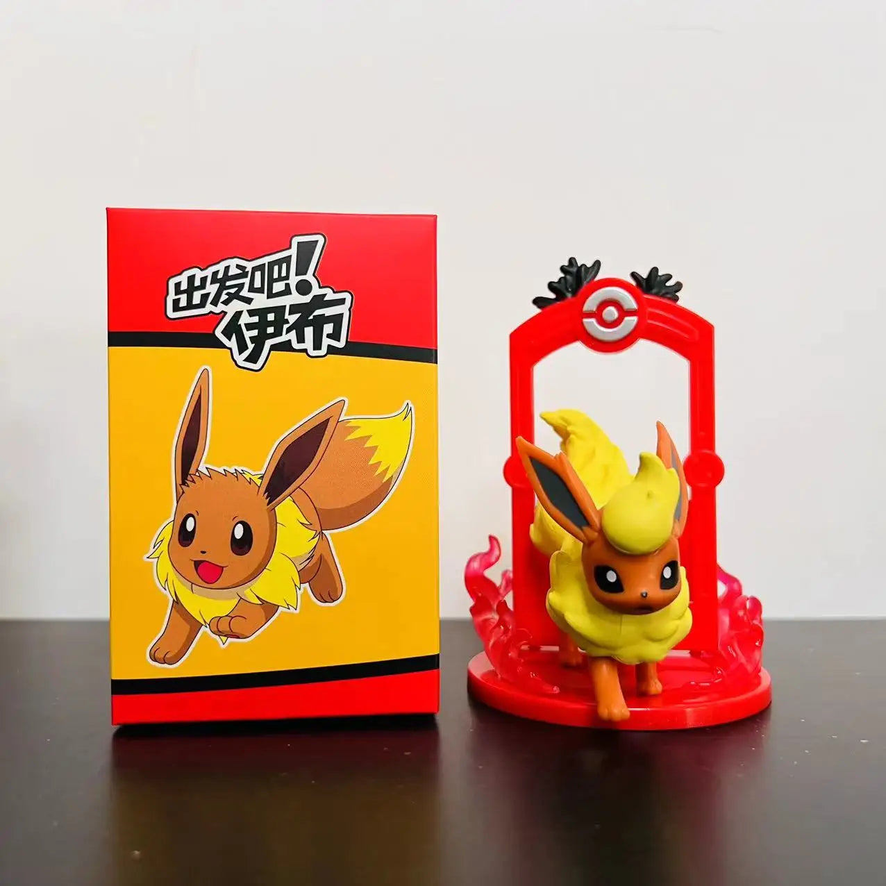 9pcs/Set Pokemon Eeveelution Figure Set Eevee Sylveon Espeon Glaceon Leafeon Box Anime Figure Toy Children's Birthday Gift