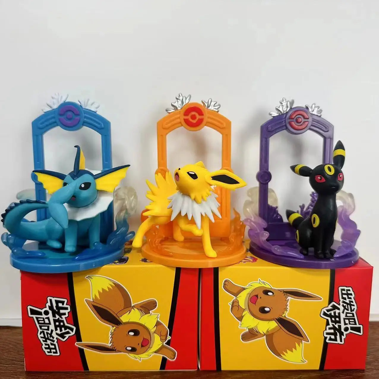 9pcs/Set Pokemon Eeveelution Figure Set Eevee Sylveon Espeon Glaceon Leafeon Box Anime Figure Toy Children's Birthday Gift