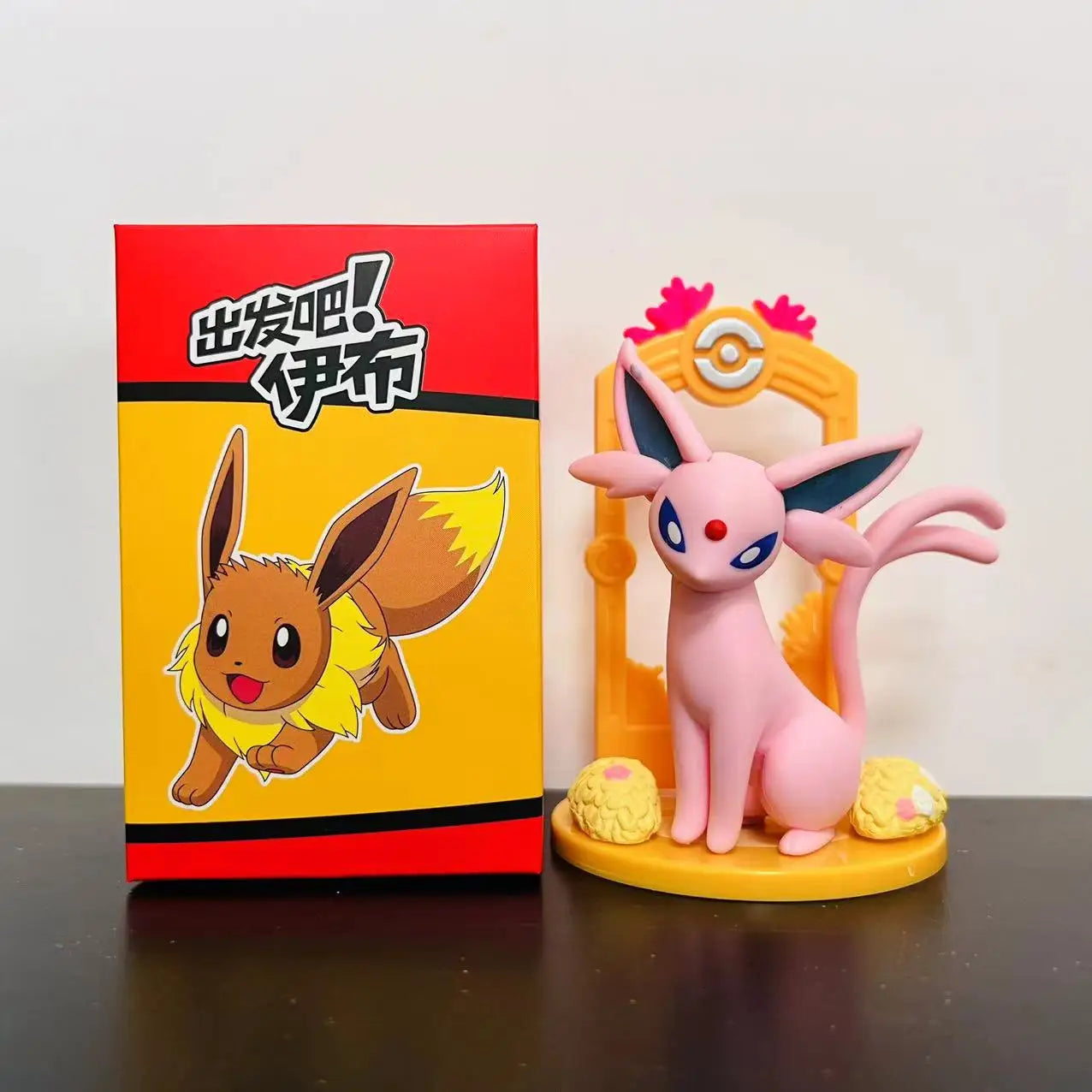 9pcs/Set Pokemon Eeveelution Figure Set Eevee Sylveon Espeon Glaceon Leafeon Box Anime Figure Toy Children's Birthday Gift
