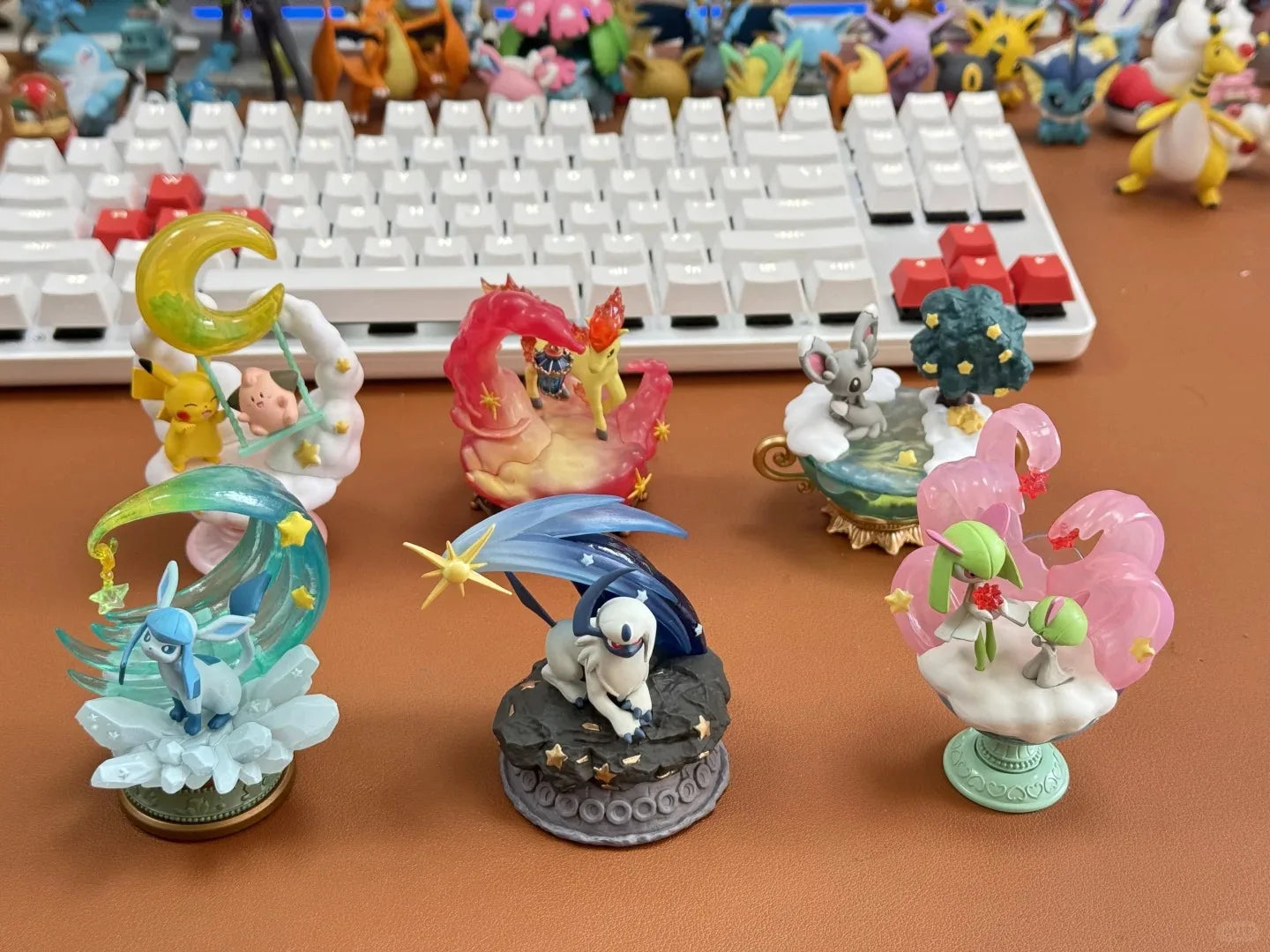 Original Re-Ment Pokemon Starrium Series Dreaming Moonlit Night Absol Glaceon Minccino Pikachu&Cleffa Kirlia&Ralts Ponyta Toy